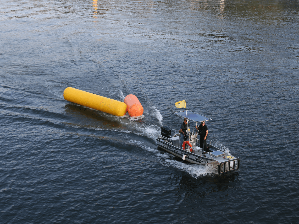 Cylindrical Buoy for Courses & Regattas installation bouées nautiques de délimitation de courses
