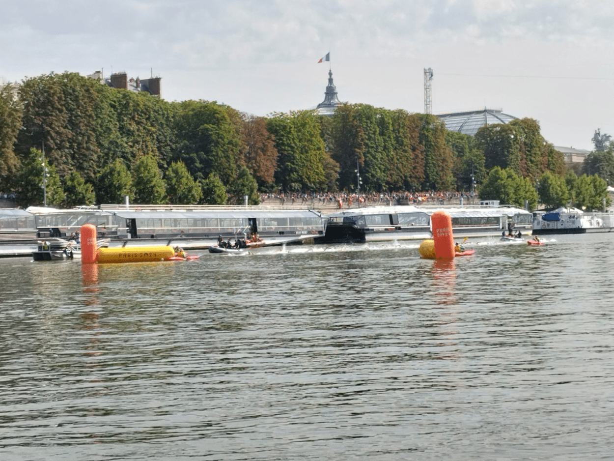 Cylindrical Buoy for Courses & Regattas Cylindrical Buoy for Courses & Regattas - Image 4