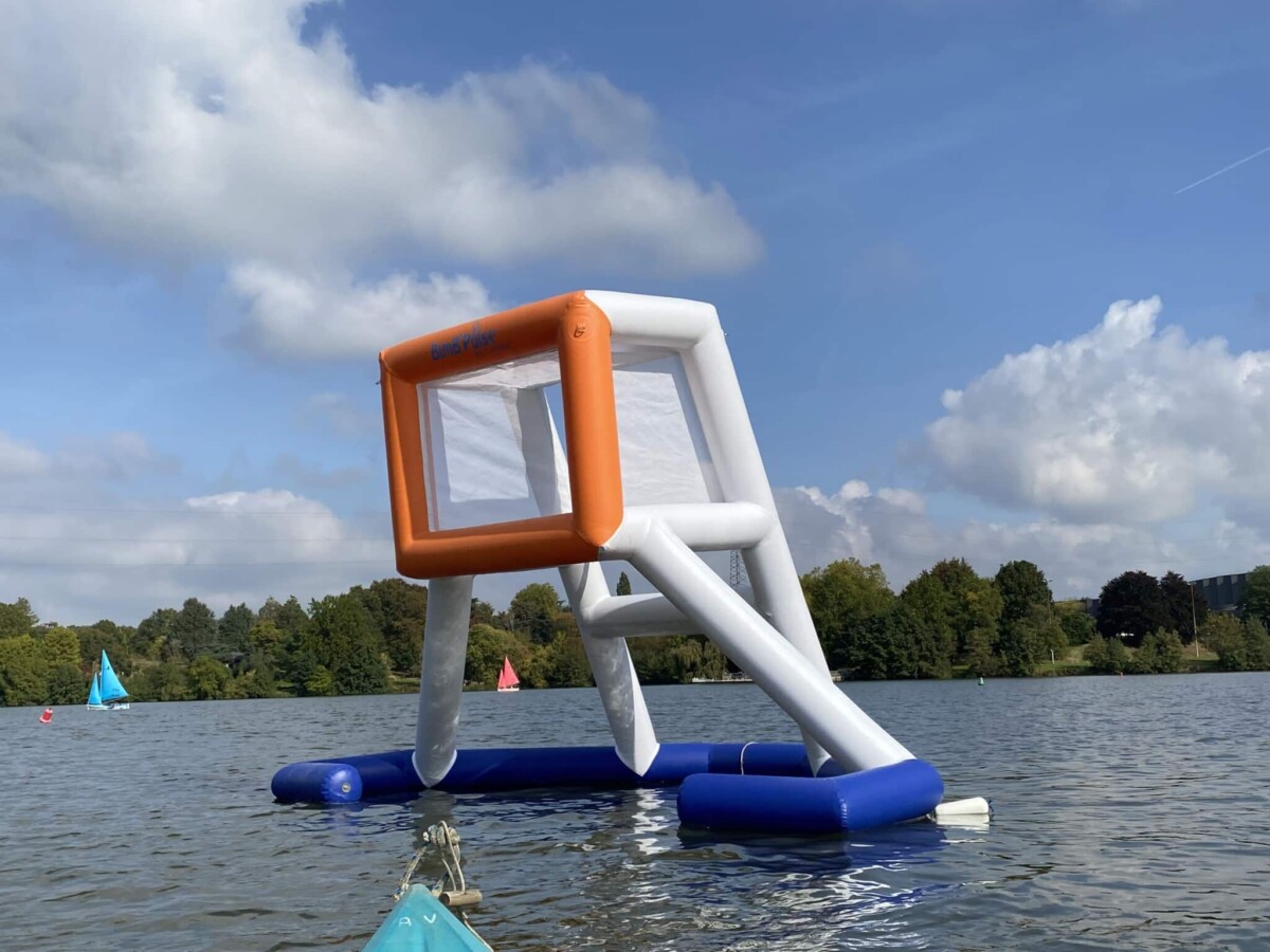 Cage gonflable de kayak polo