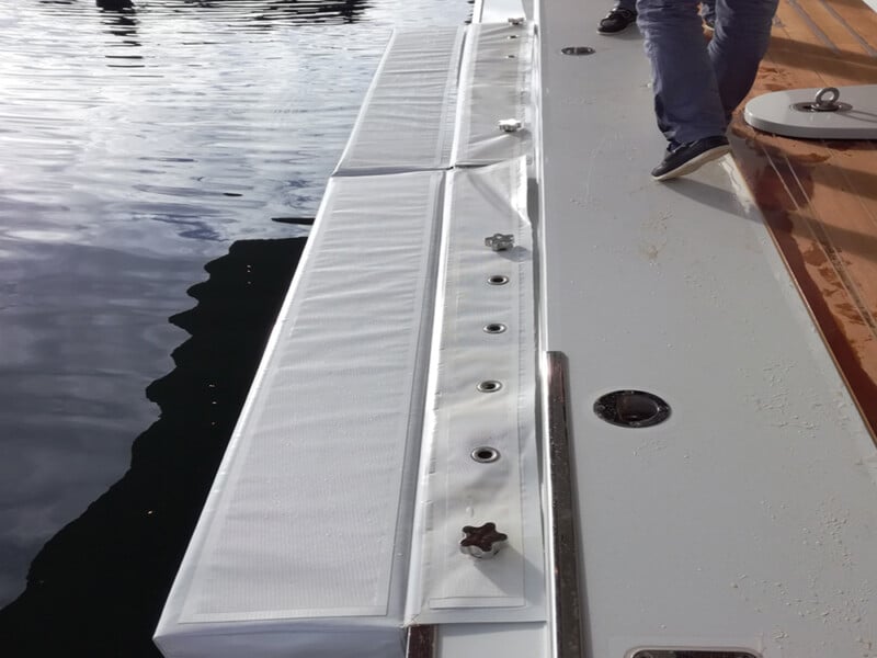 PARE BATTAGES YACHT
