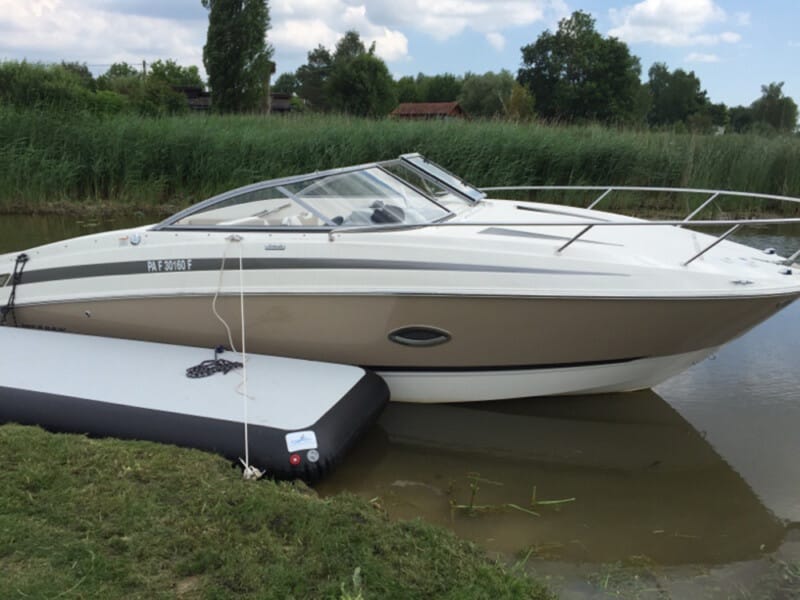 Ponton gonflable pour Yacht