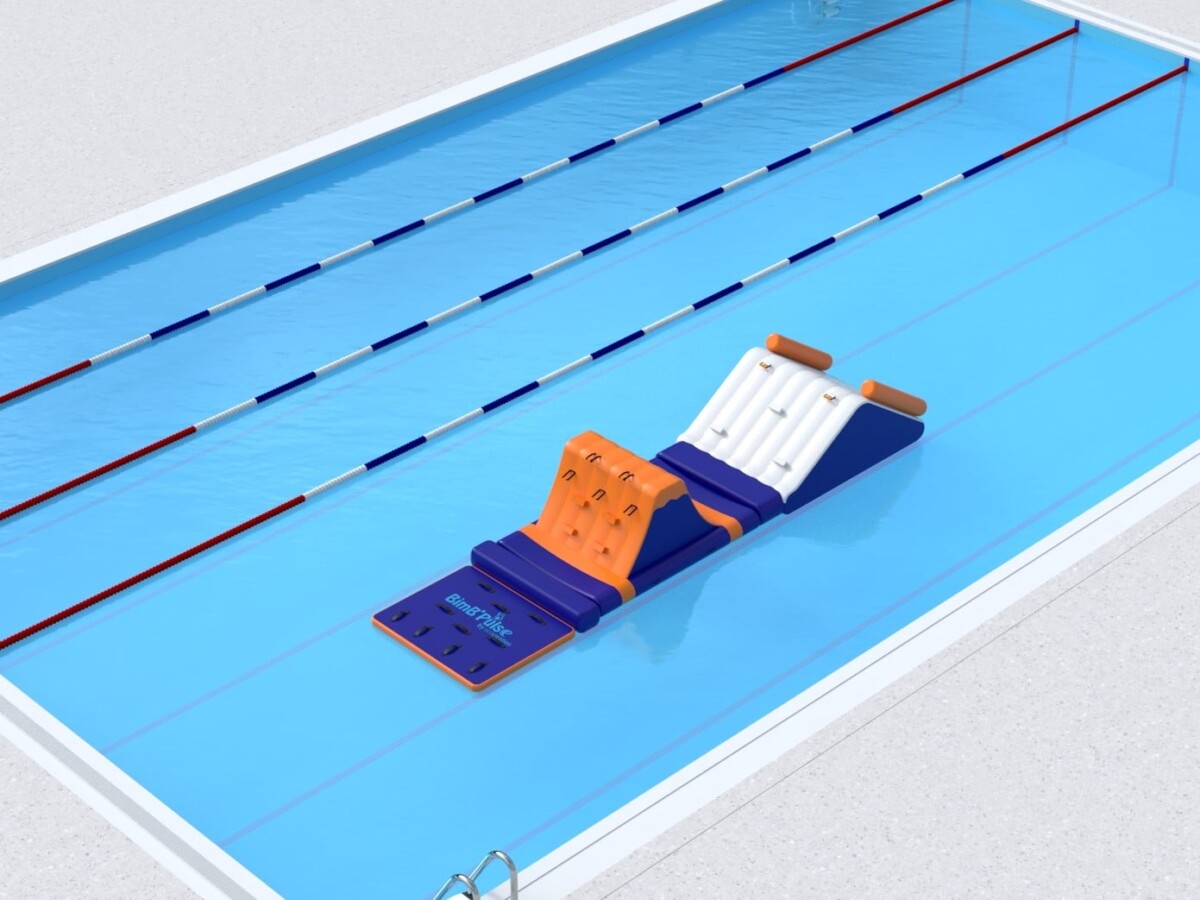 Parcours linéaire composé de modules gonflables BimB'Pulse