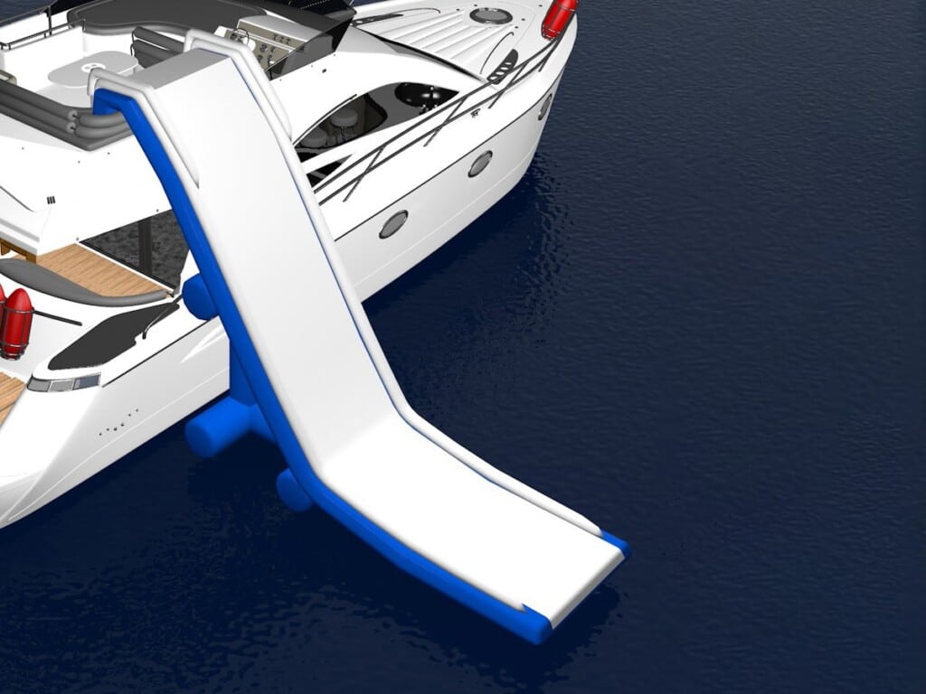 Toboggan gonflable sur mesure pour yacht