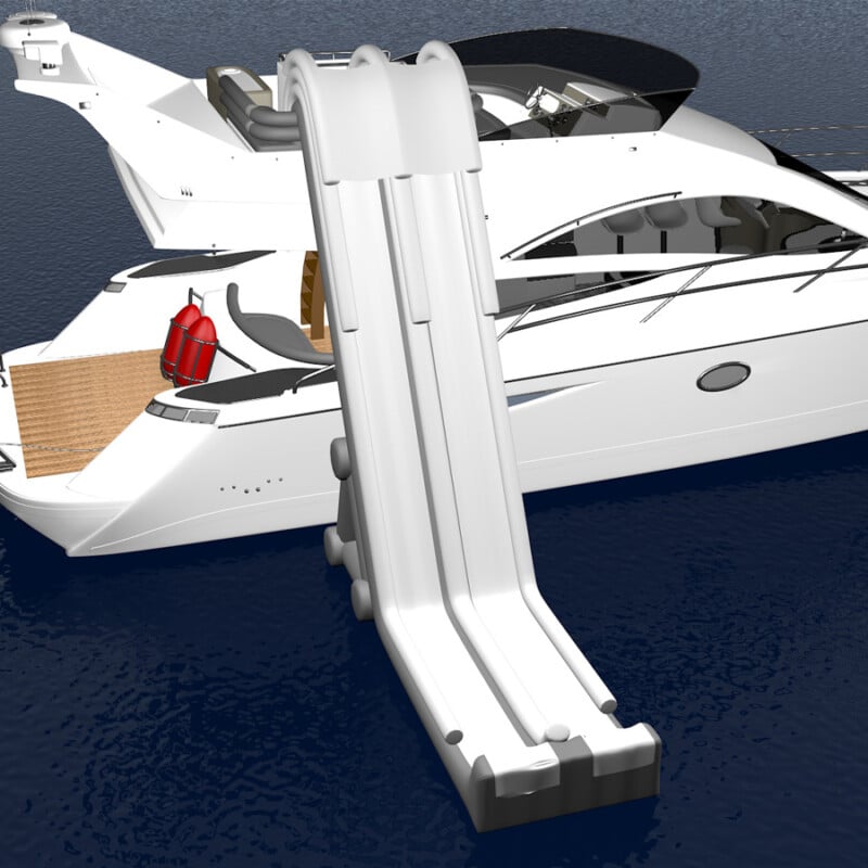 Toboggan gonflable et étanche pour Yacht